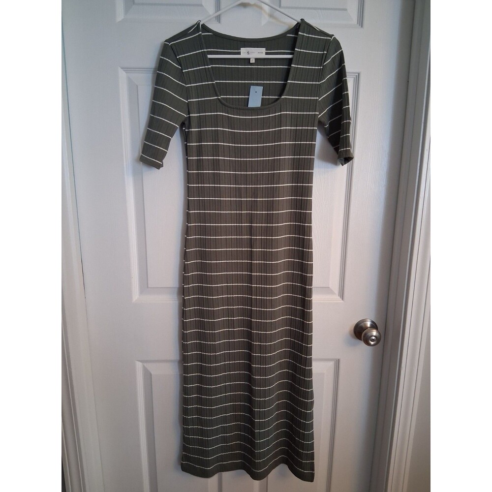 Lou & Grey Striped Dress Petite S Short Sleeve Casual NWT